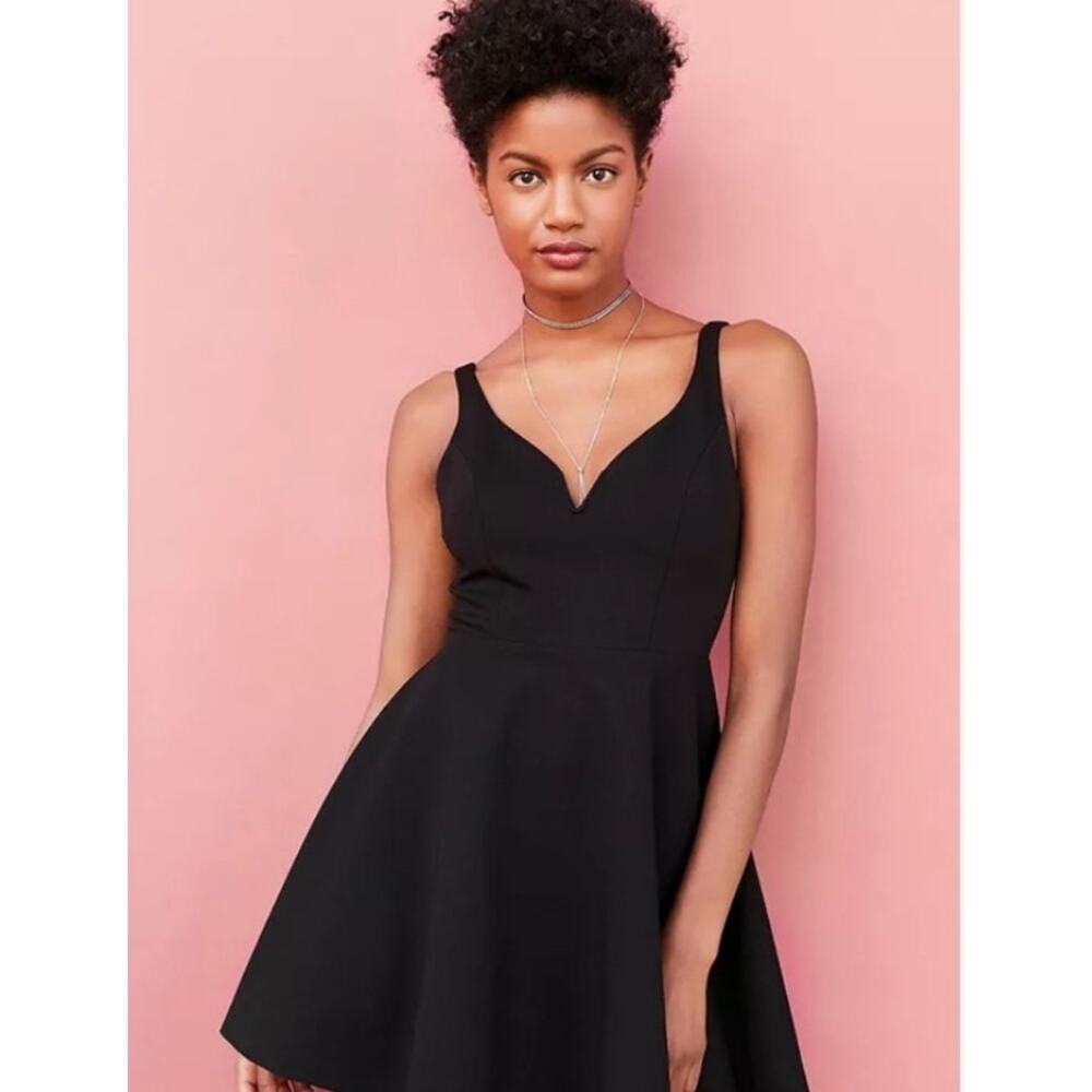 Urban Outfitters Kimchi Blue Heart of the Ocean Sweetheart Mini Dress Black S
